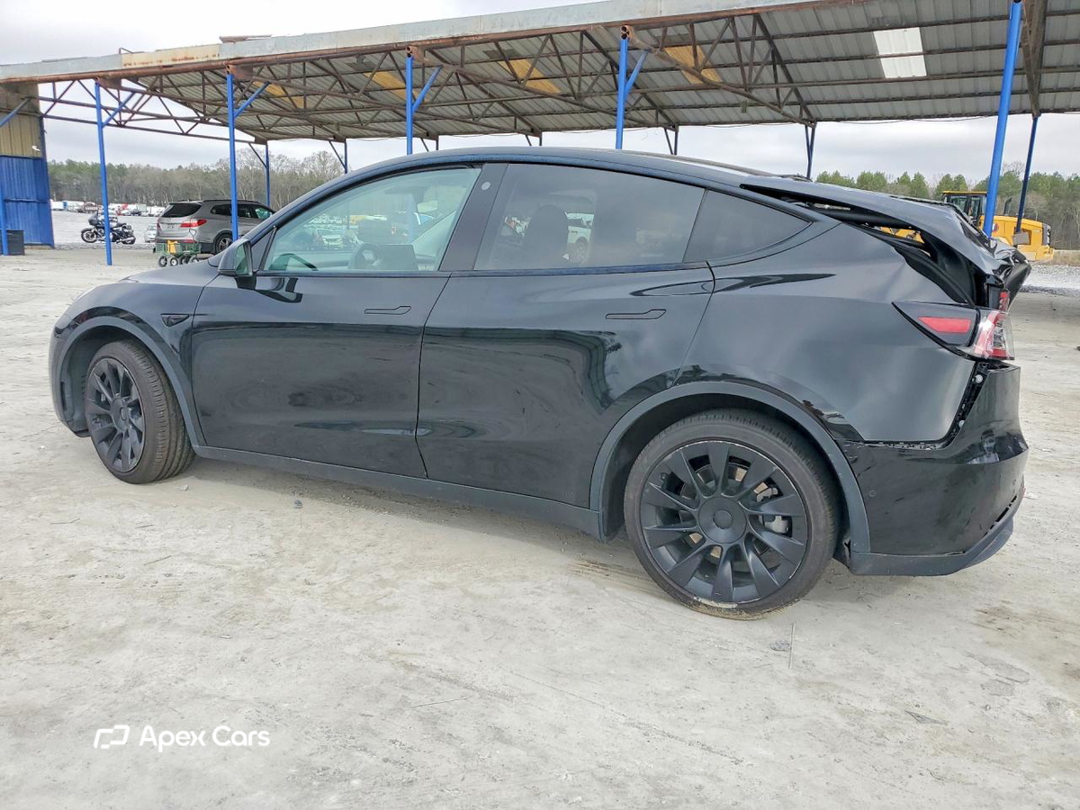 Tesla Model Y 2022
