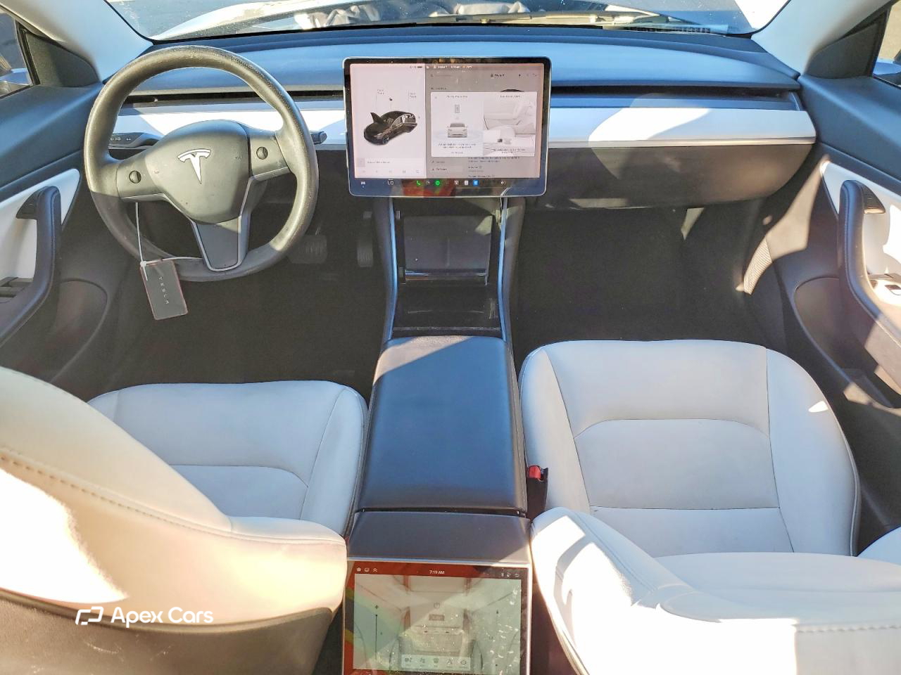 Tesla Model 3 2020