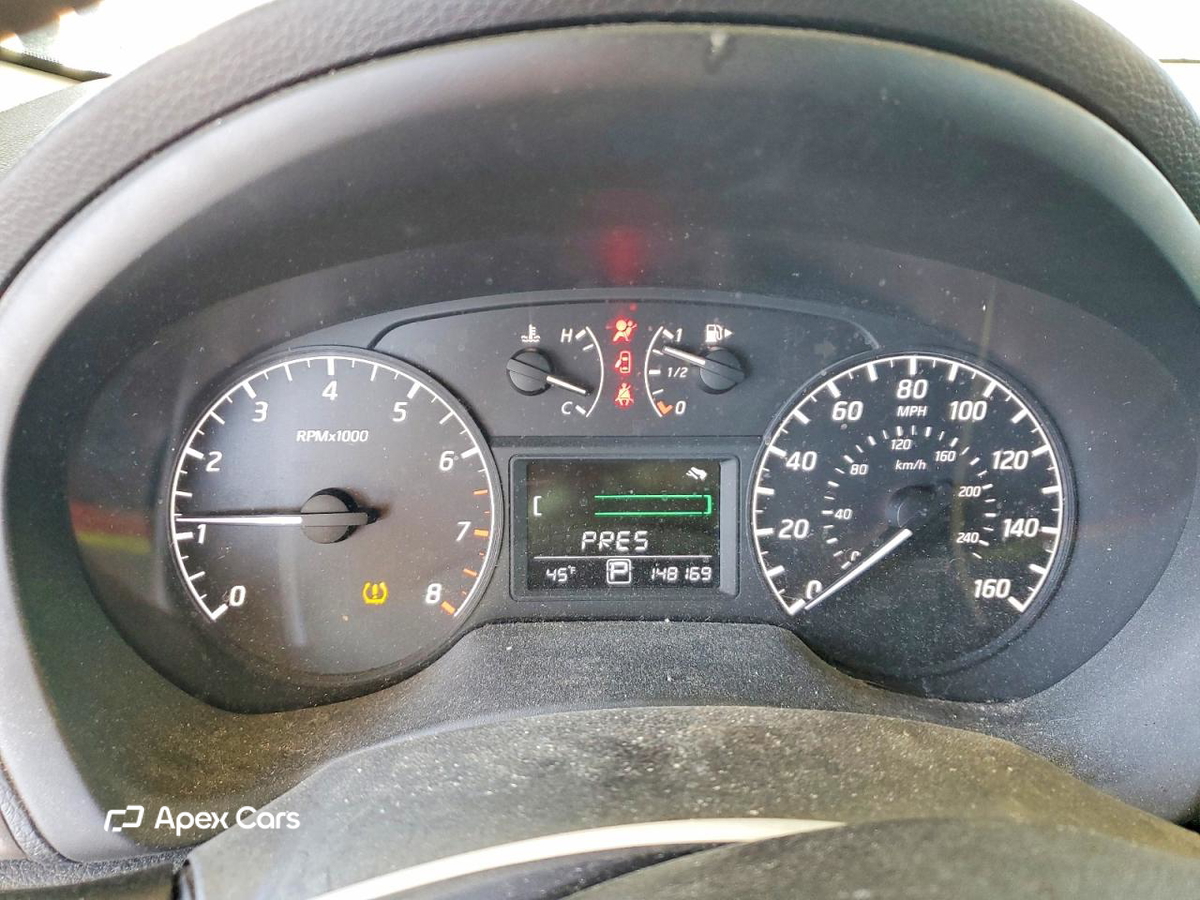 Nissan Sentra 2013