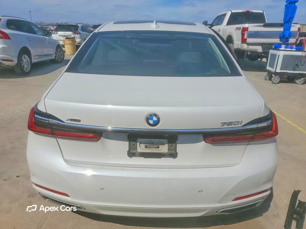 BMW Series 7 2021