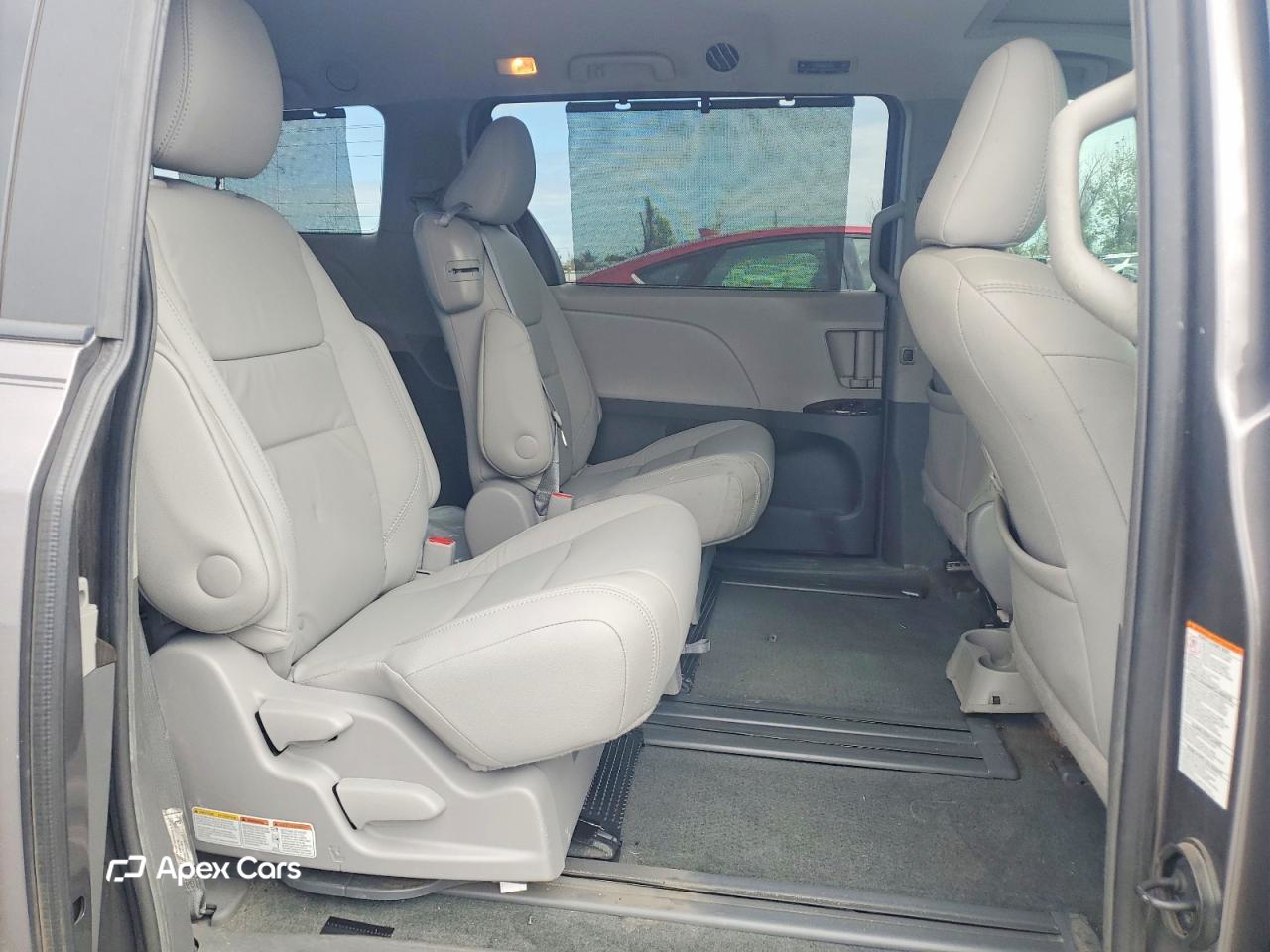 Toyota Sienna 2017