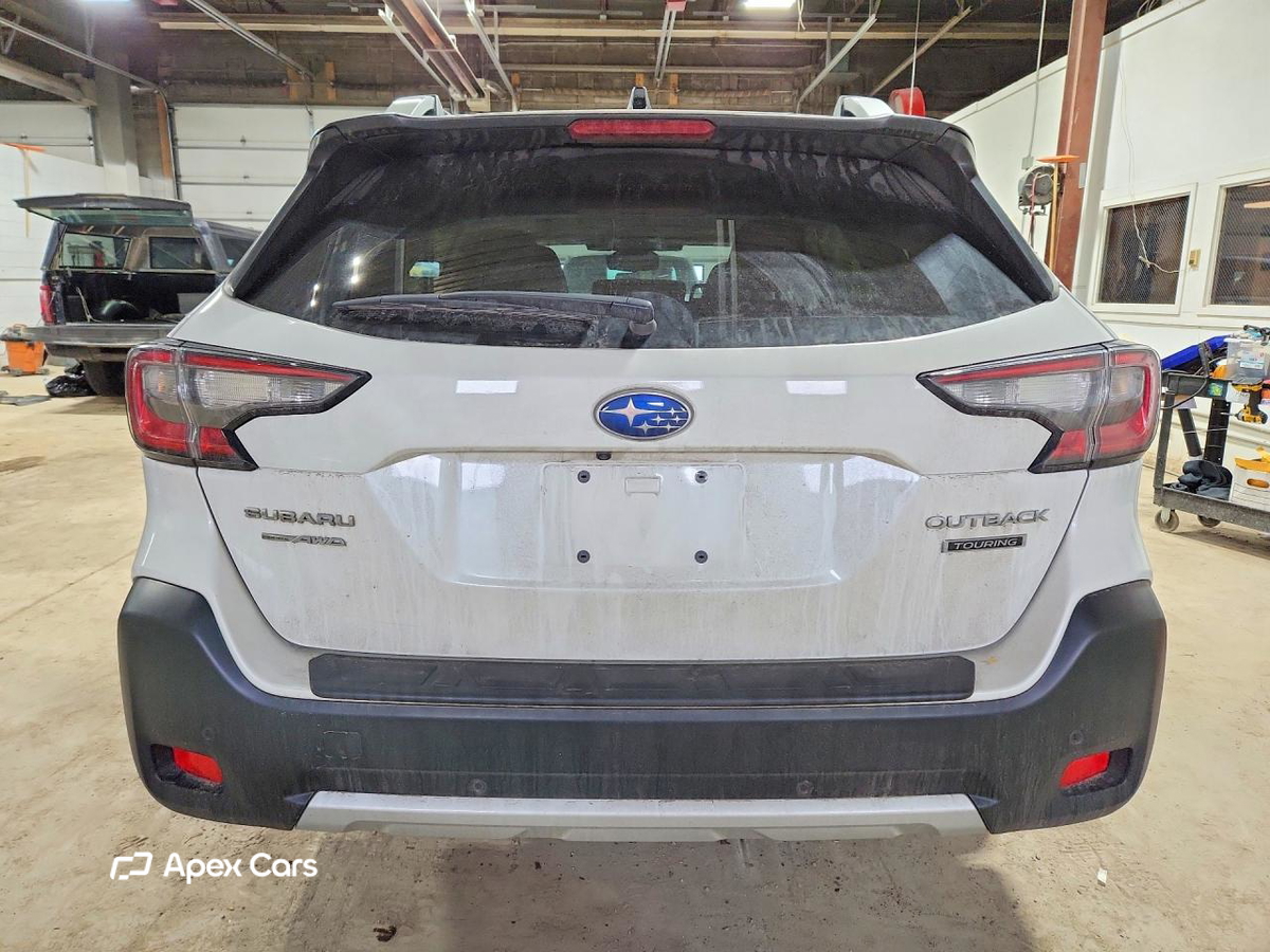Subaru Outback 2023