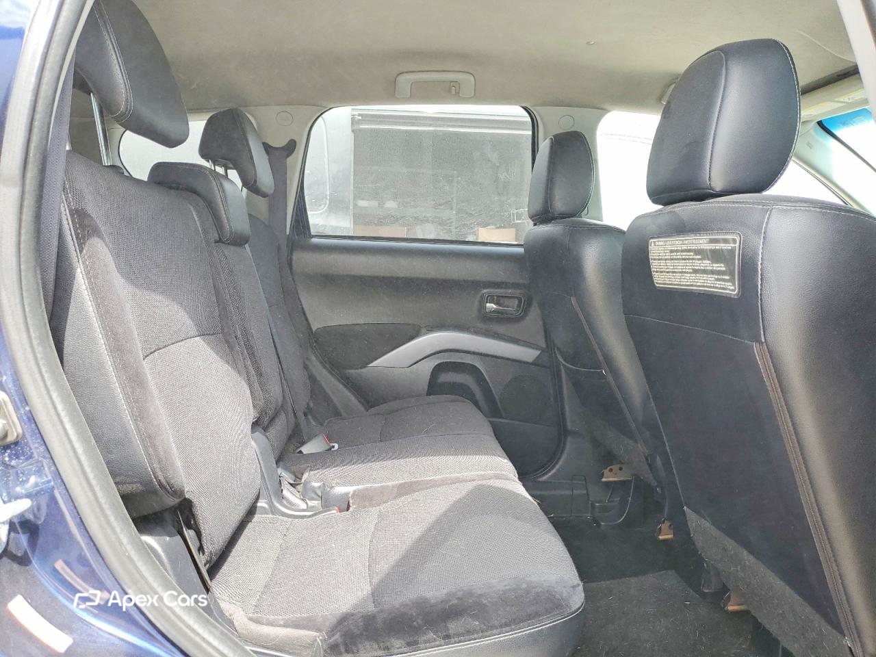 Mitsubishi Outlander 2010