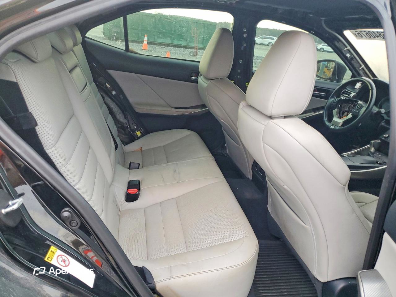 Lexus IS 2015