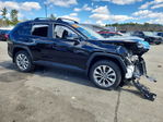 Toyota RAV 4 2023