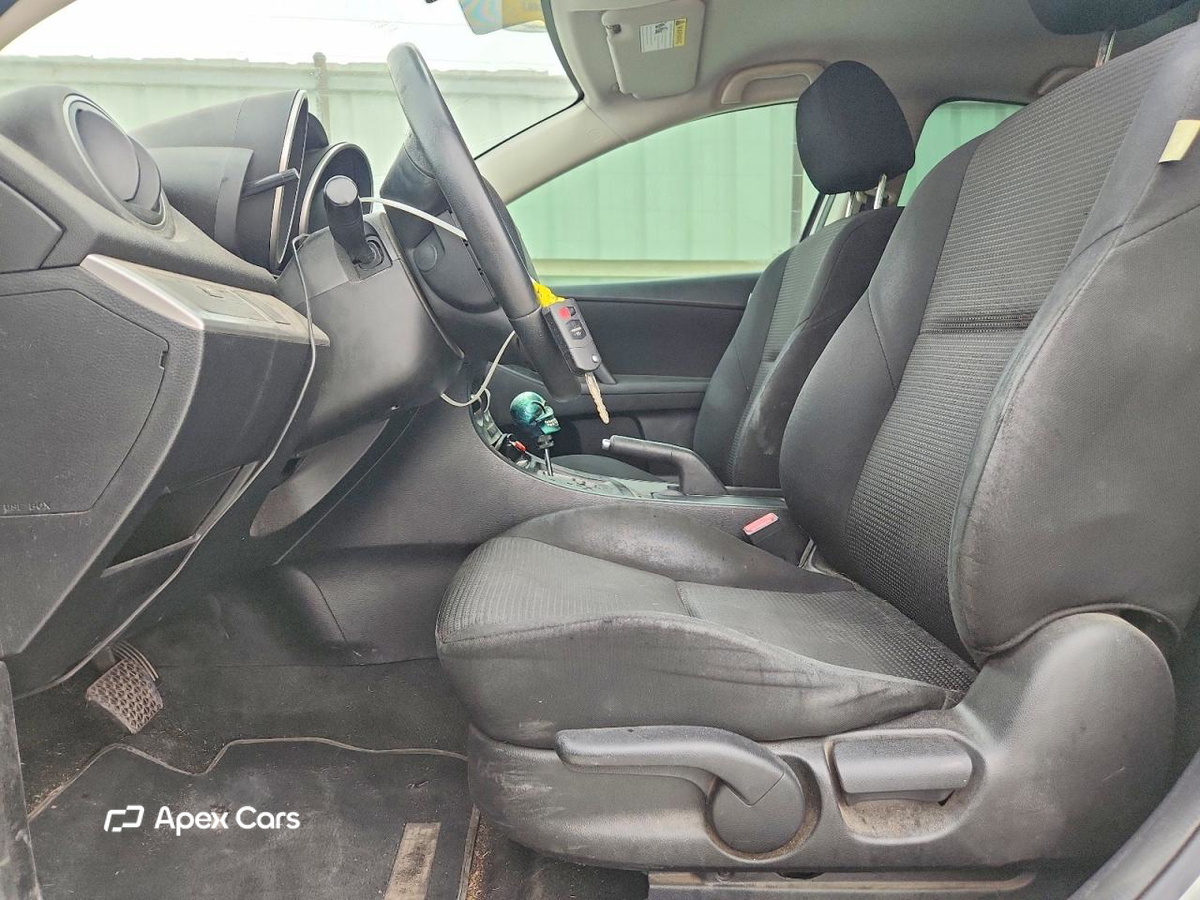 Mazda 3 2012