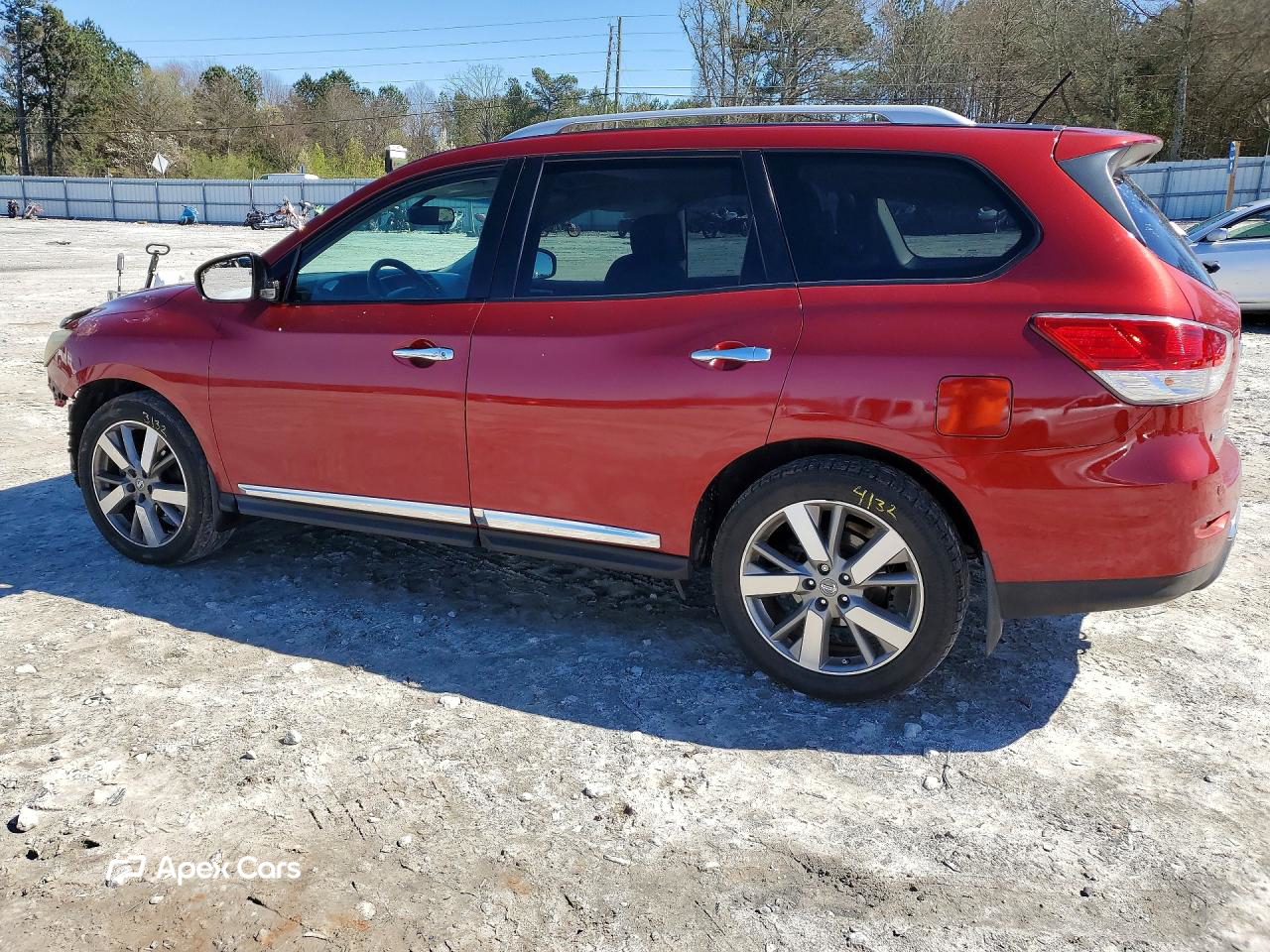Nissan Pathfinder 2014
