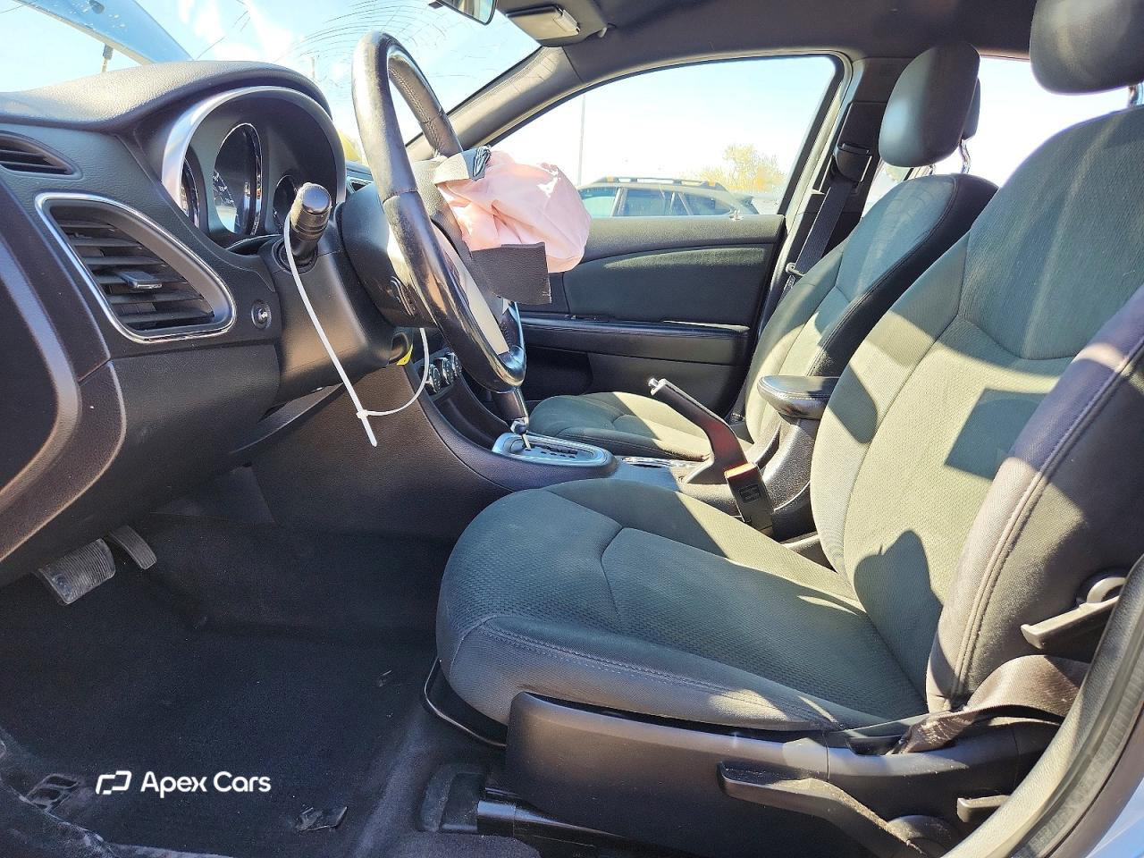 Chrysler 200 2012
