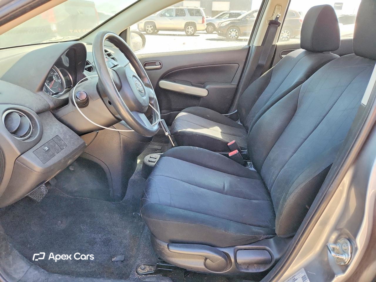 Mazda 2 2014