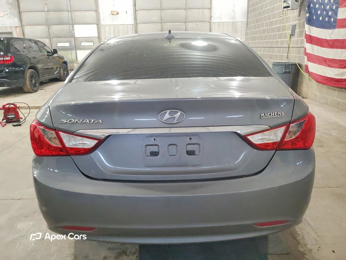 Hyundai Sonata 2013