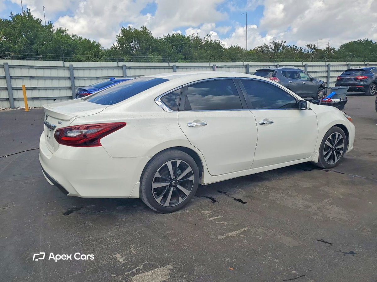 Nissan Altima 2018
