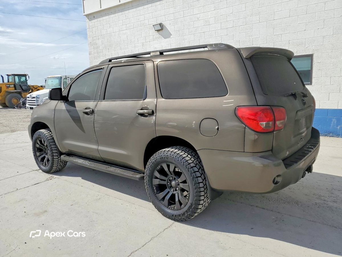 Toyota Sequoia 2013
