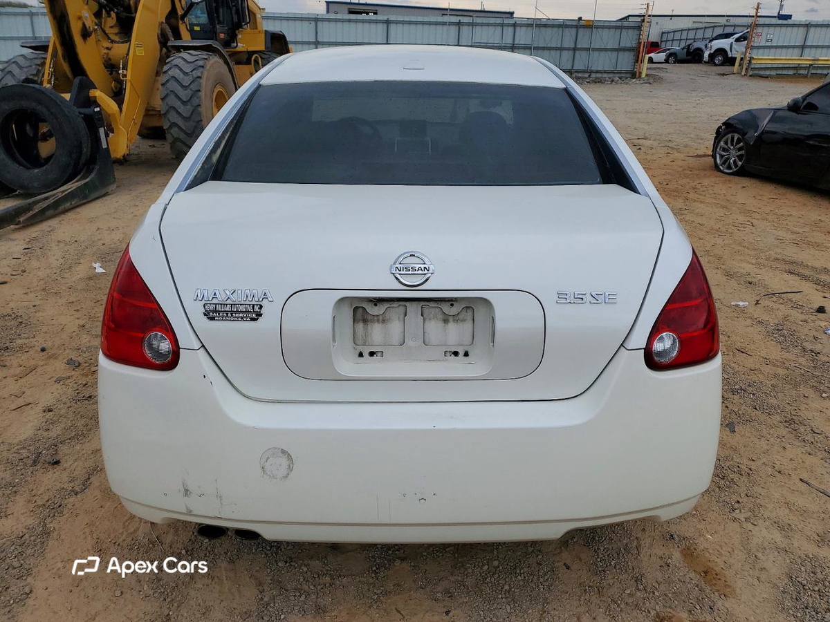 Nissan Maxima 2006