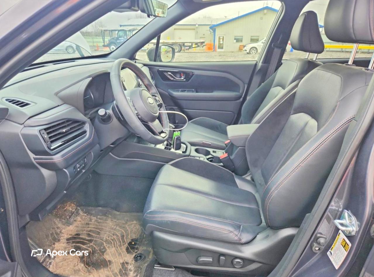 Subaru Forester 2025