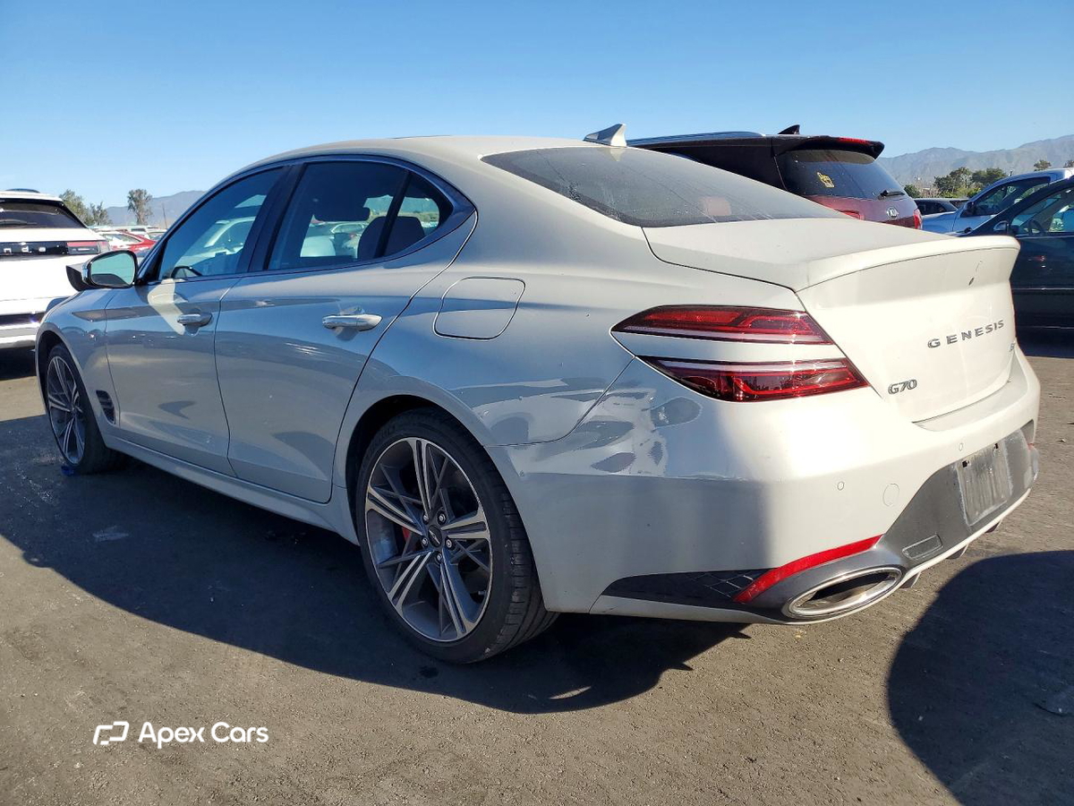 Genesis G70 2024