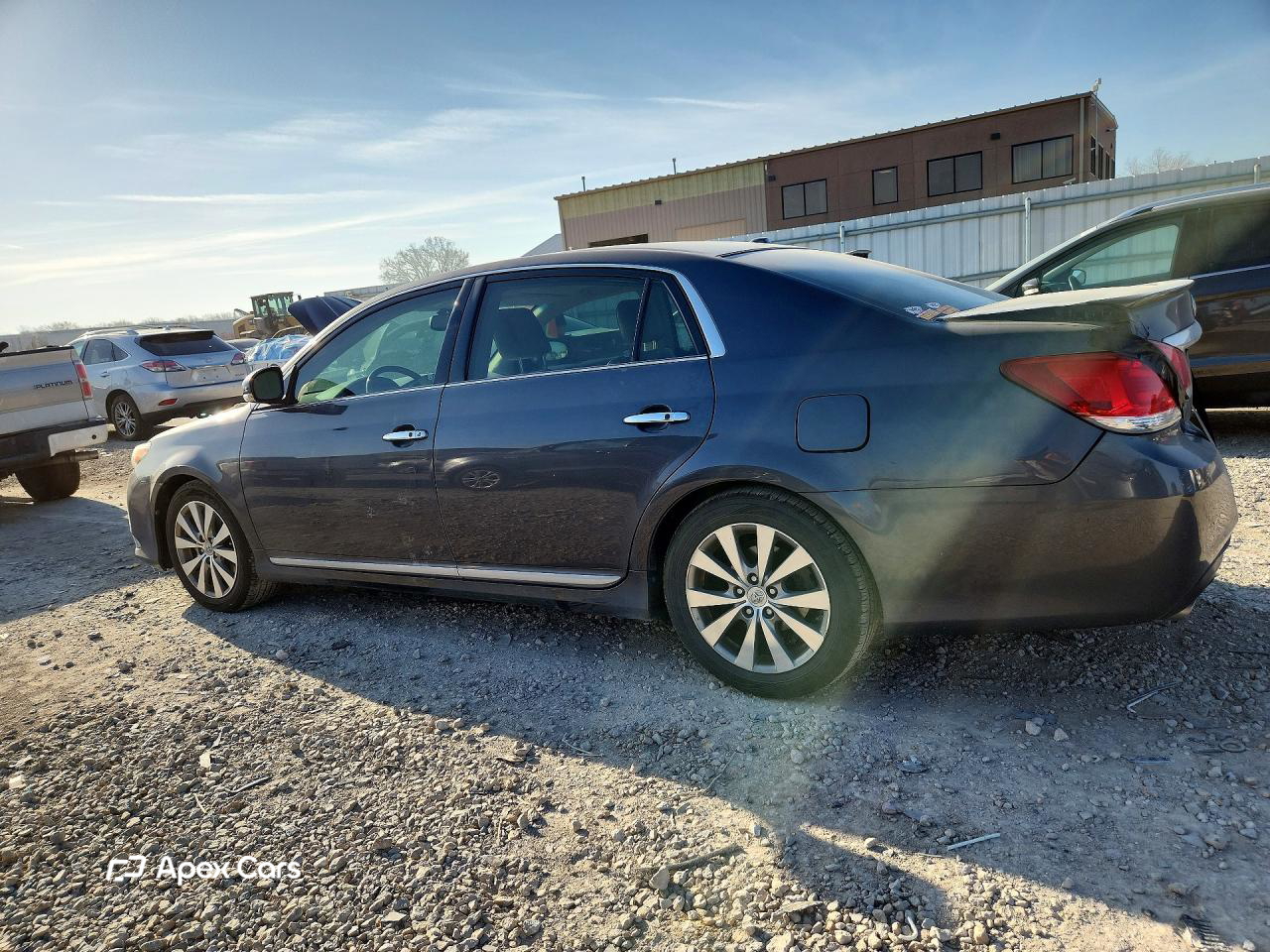 Toyota Avalon 2011