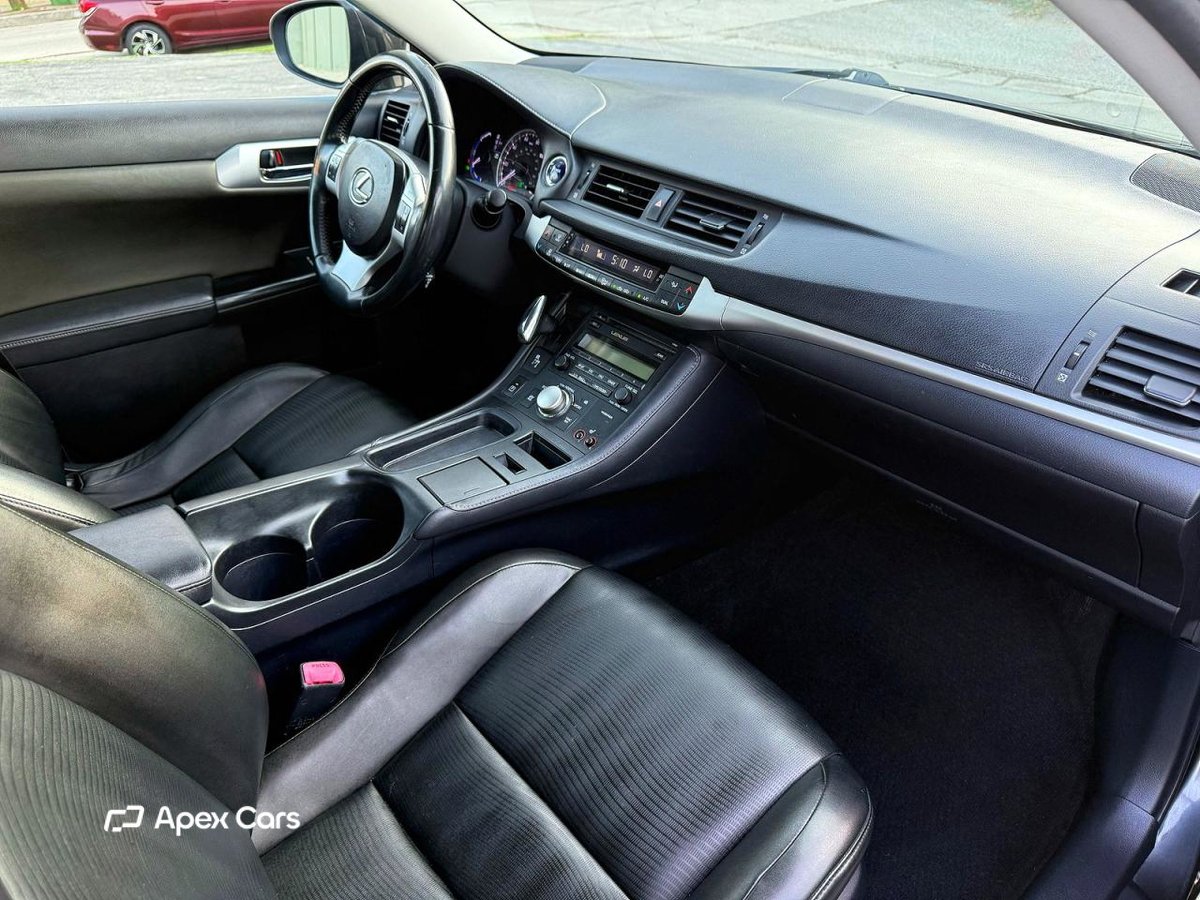Lexus CT 2011