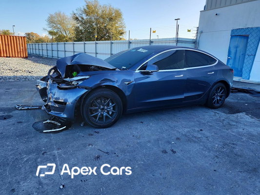 Tesla Model 3 2019 - Image 1 of 13