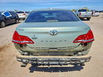 Toyota Avalon 2010