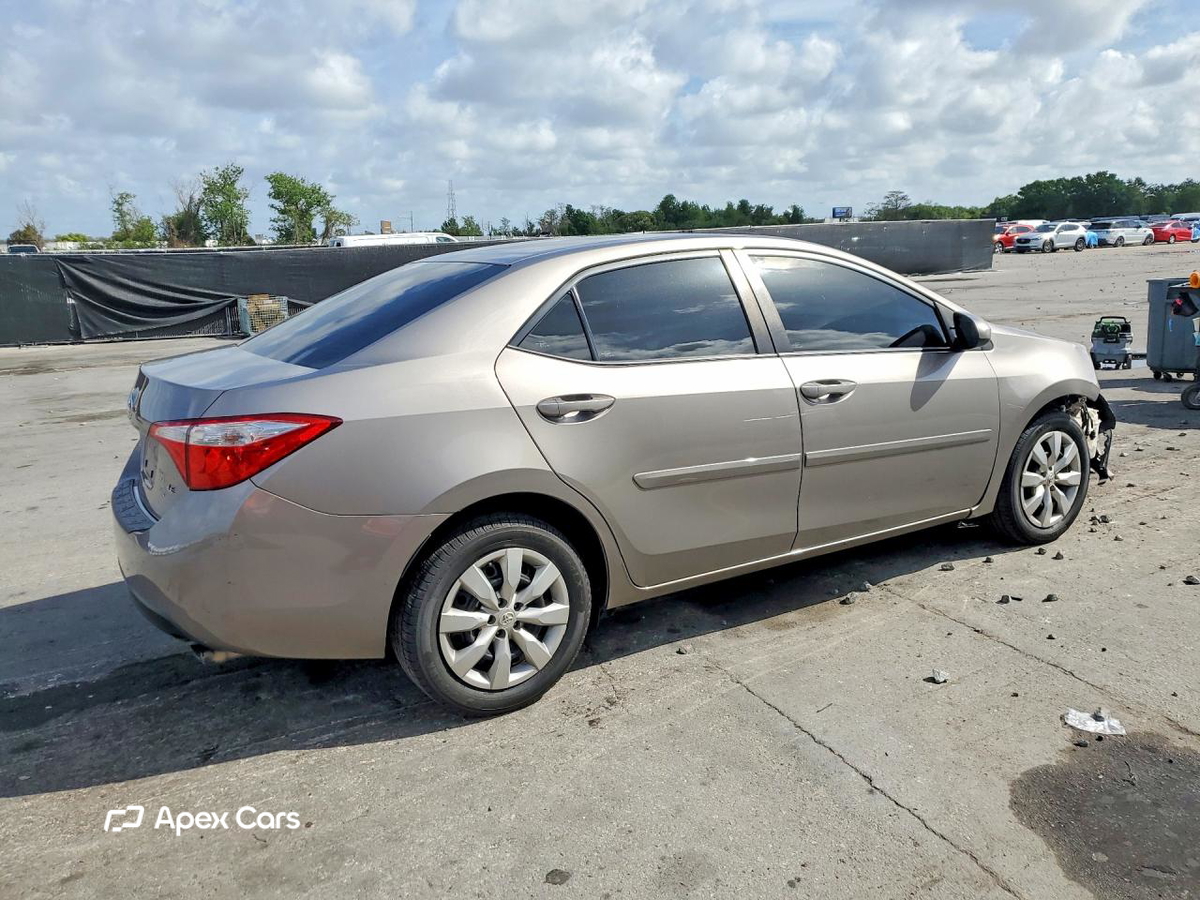 Toyota Corolla 2015