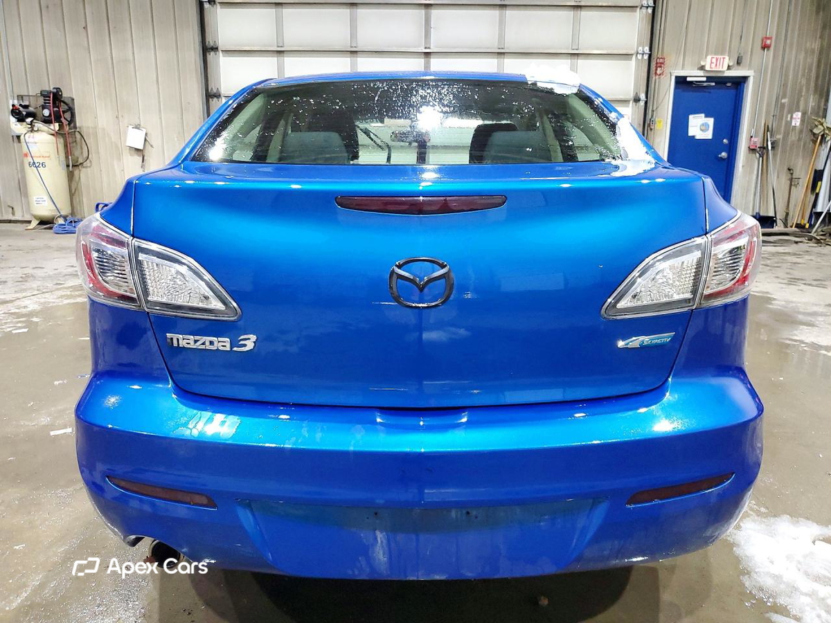 Mazda 3 2012