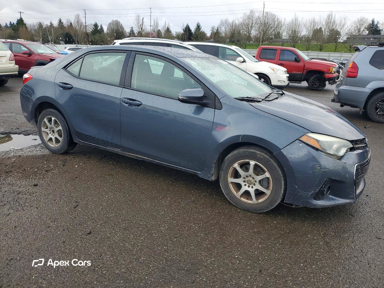 Toyota Corolla 2015