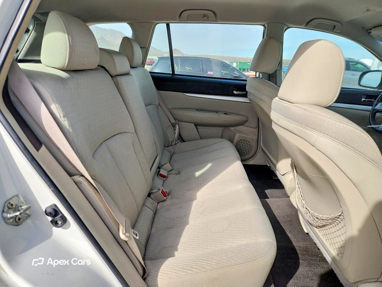 Subaru Outback 2011
