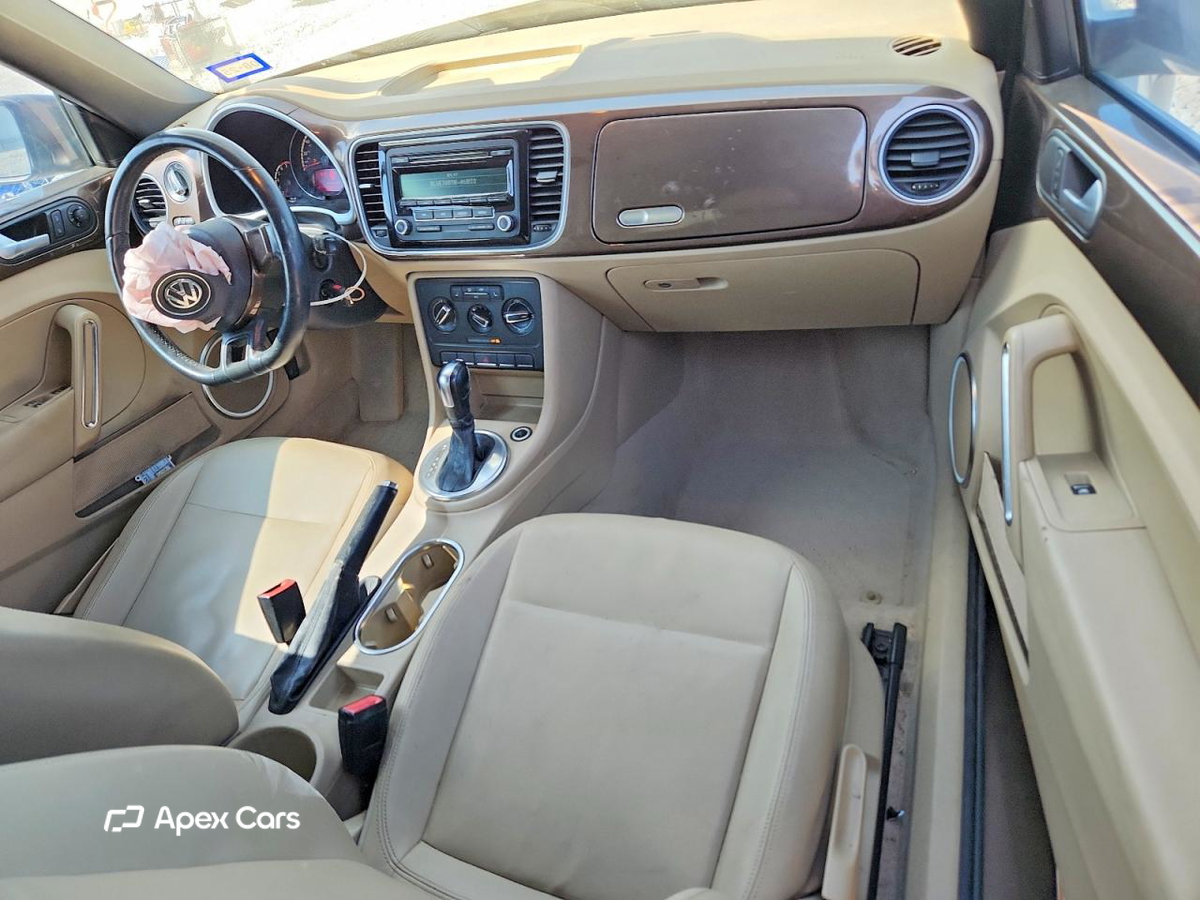 Volkswagen Beetle 2013