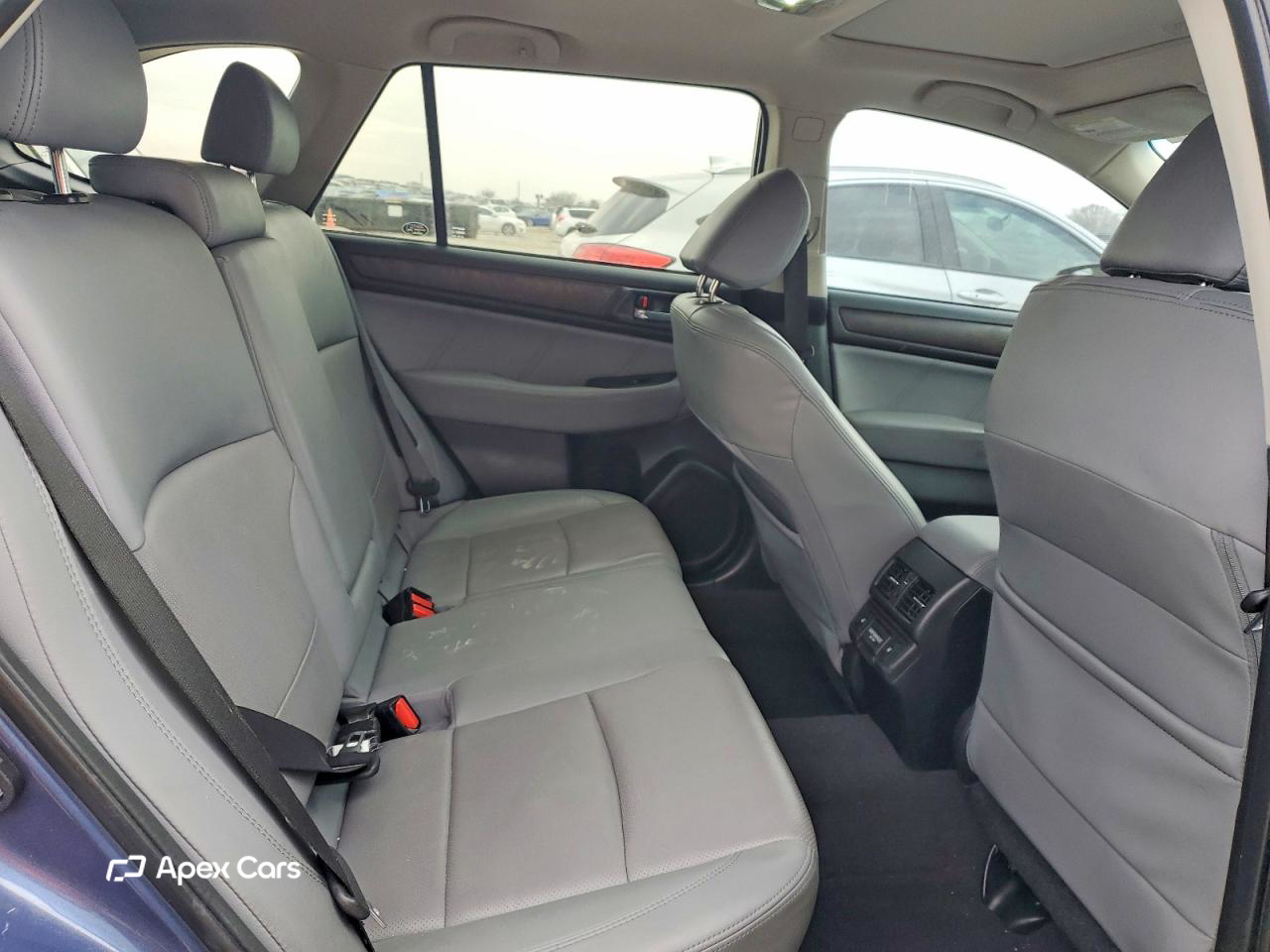 Subaru Outback 2018