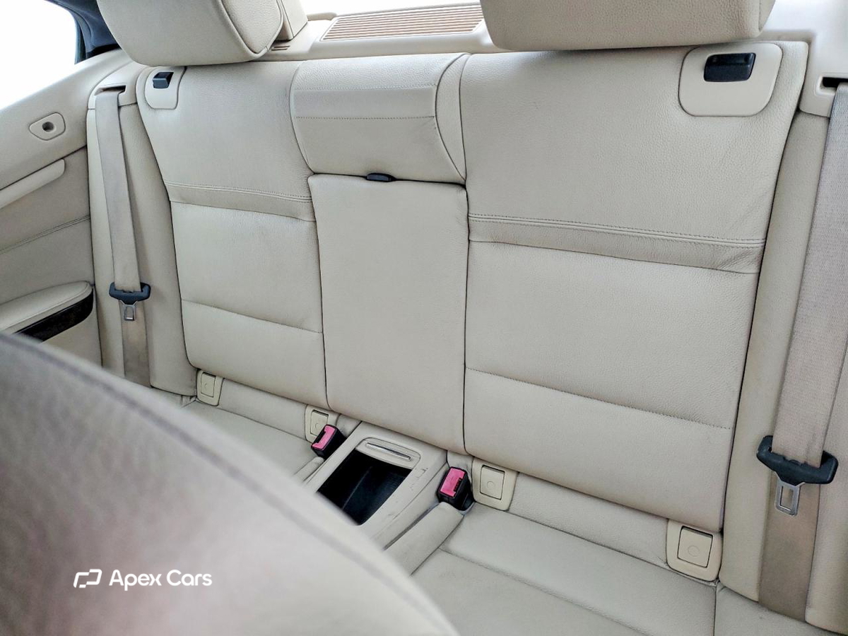 BMW Series 3 2009