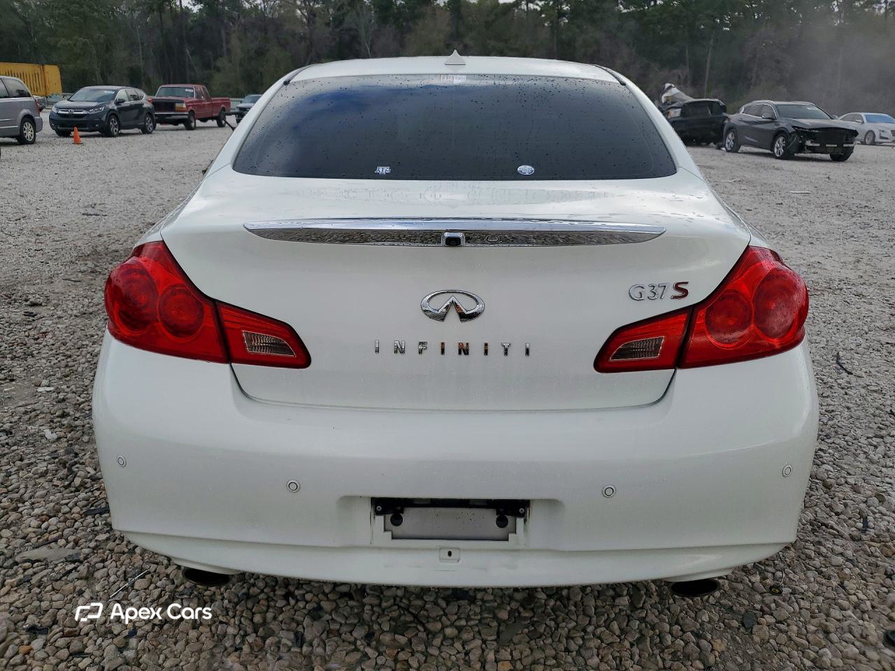 Infiniti G 2013