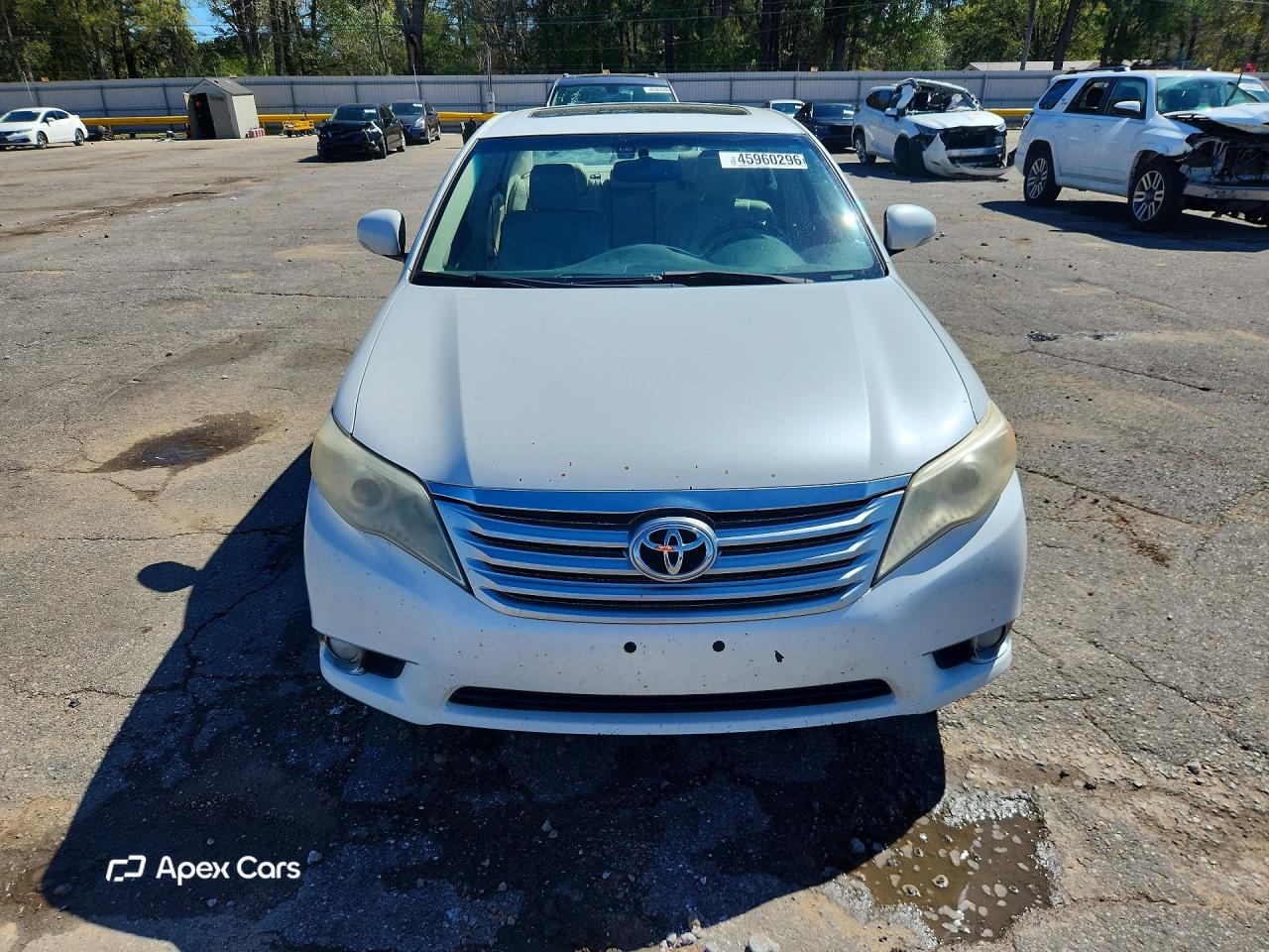 Toyota Avalon 2011
