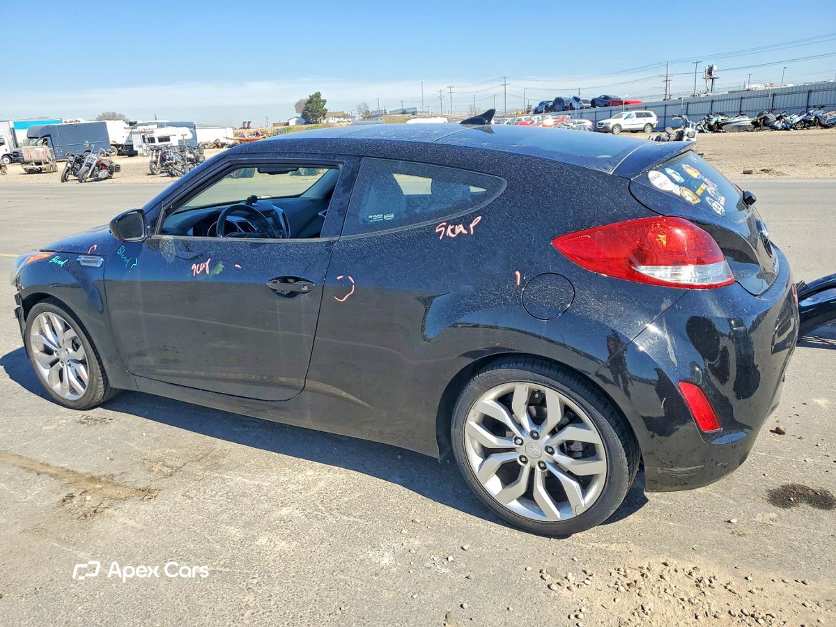 Hyundai Veloster 2012