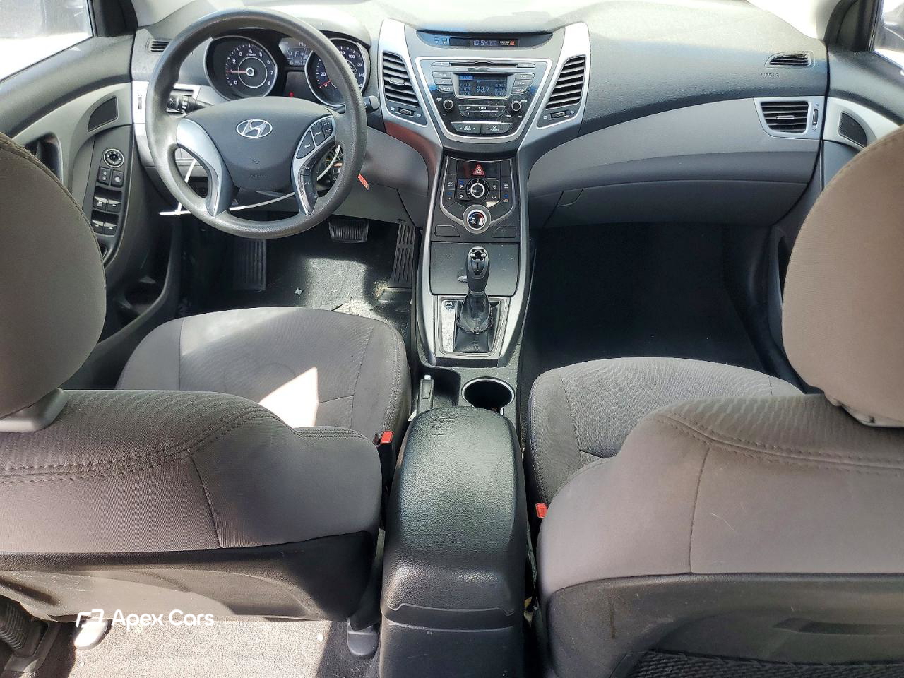 Hyundai Elantra 2016