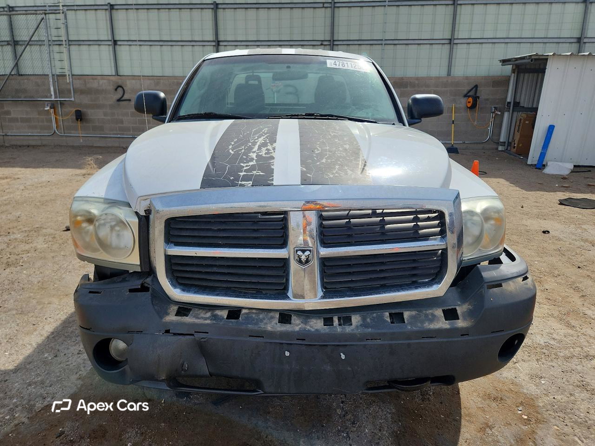 Dodge Dakota 2005