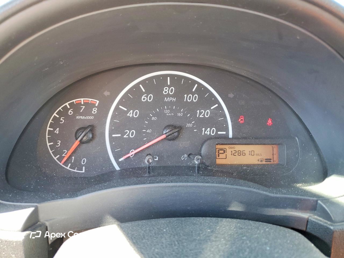 Nissan Versa 2015