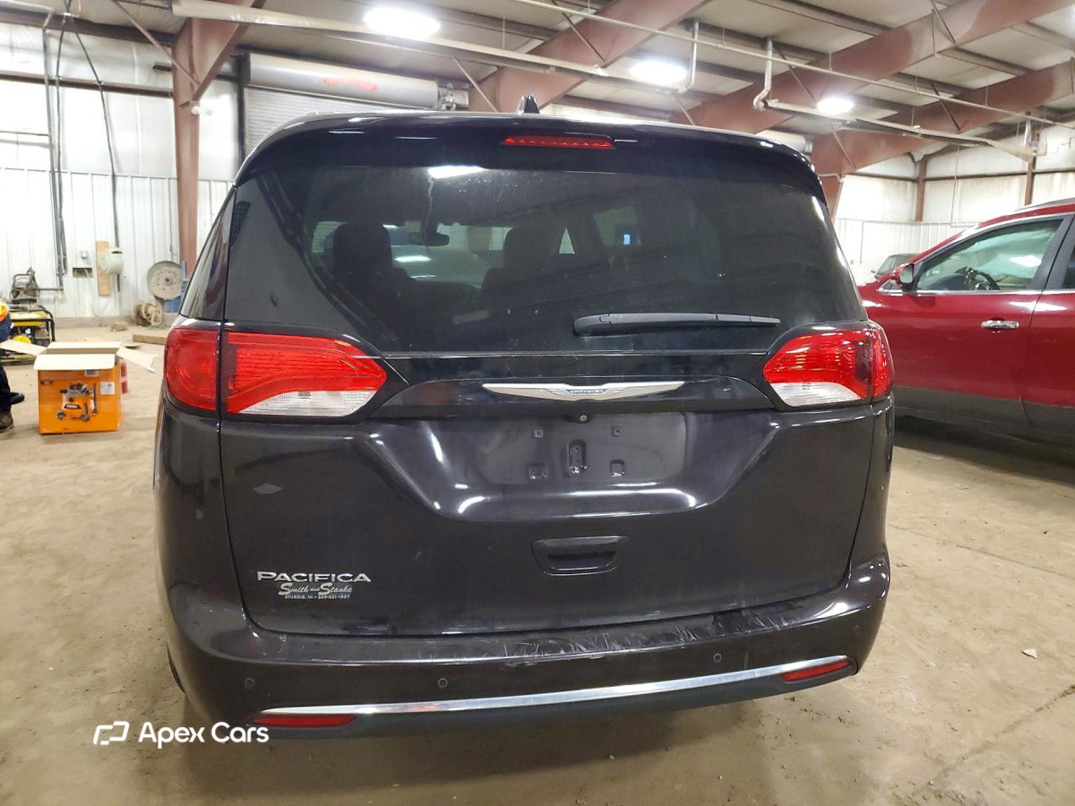 Chrysler Pacifica 2017