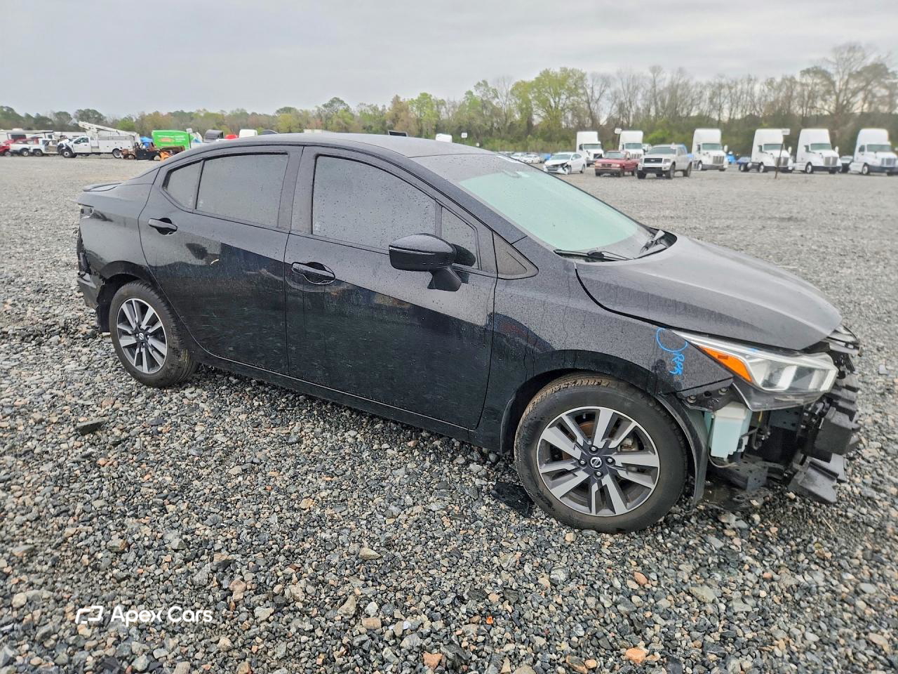 Nissan Versa 2021