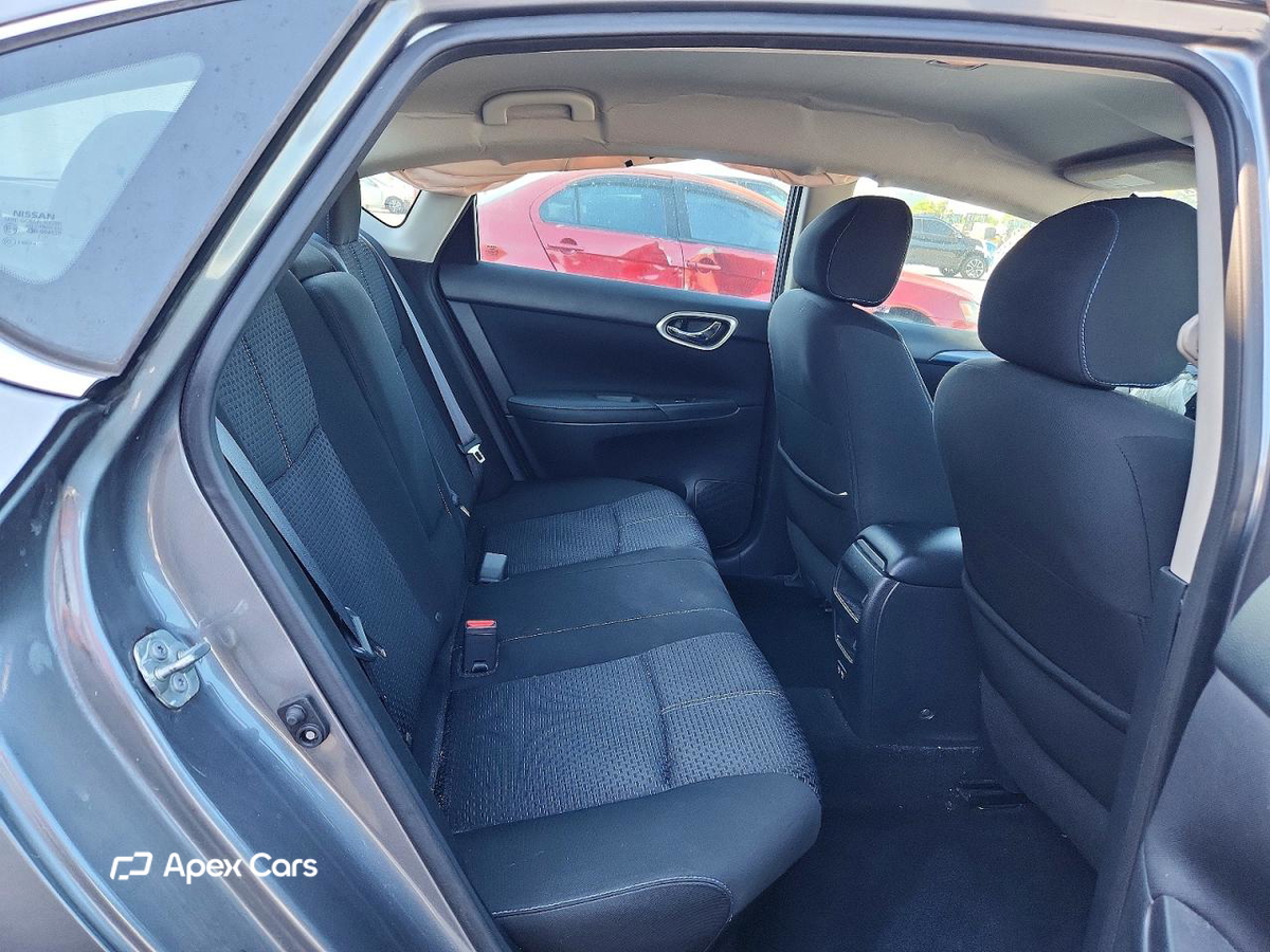Nissan Sentra 2018