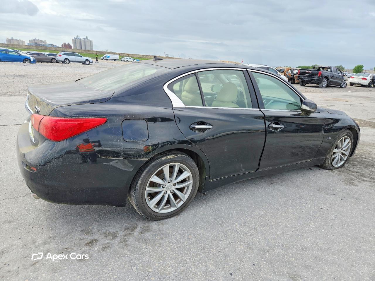 Infiniti Q50 2017