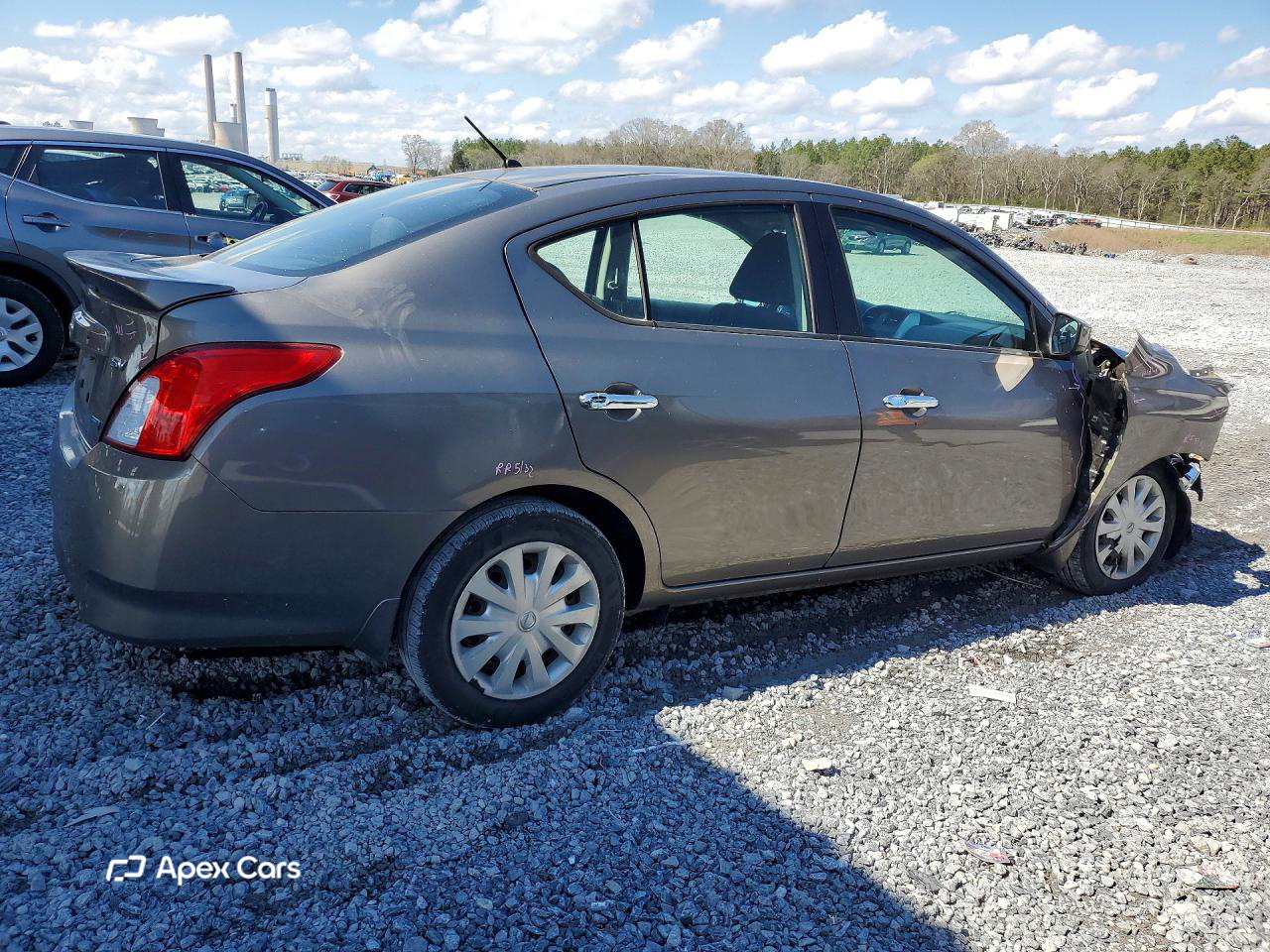 Nissan Versa 2016