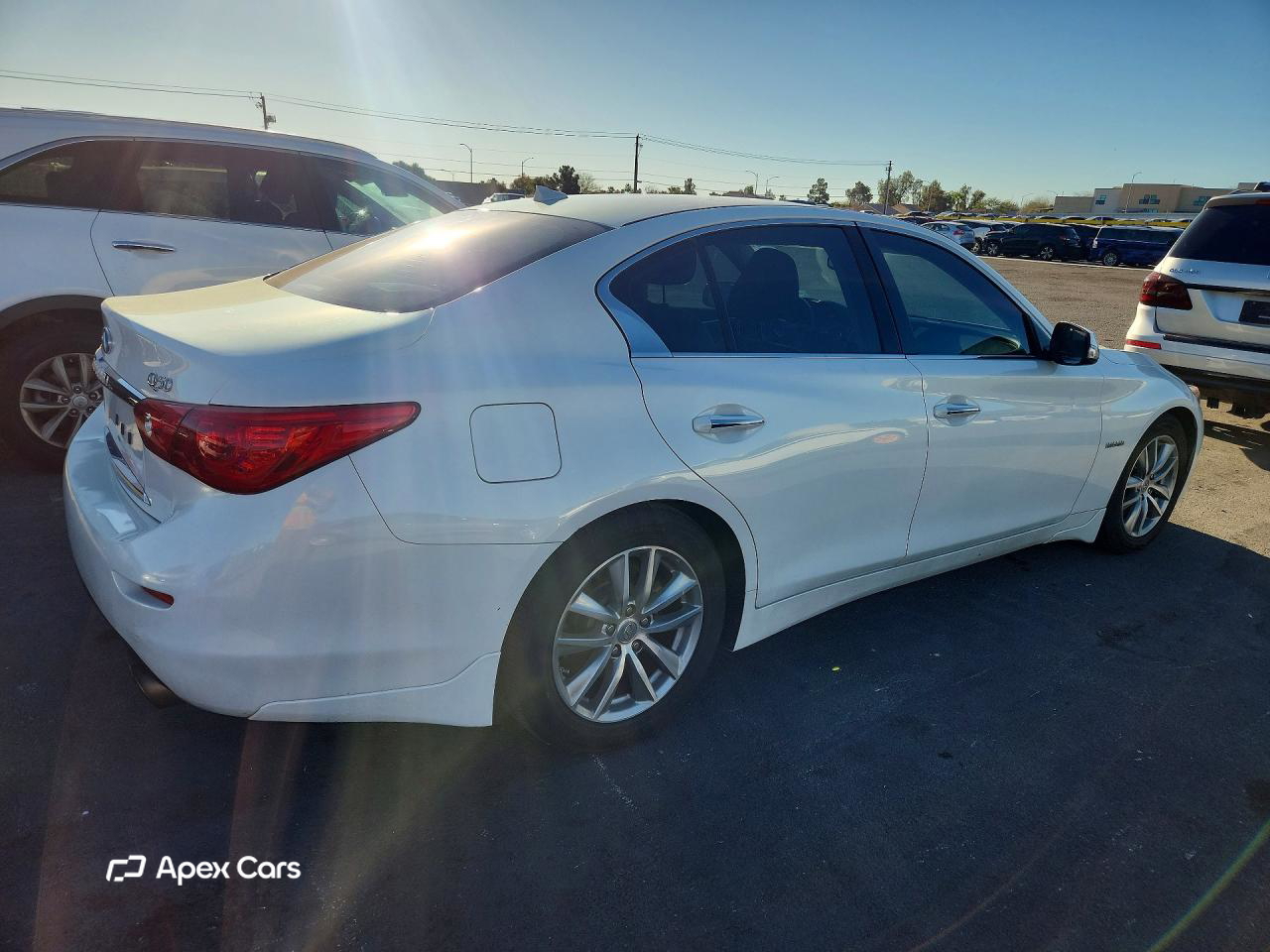 Infiniti Q50 2015