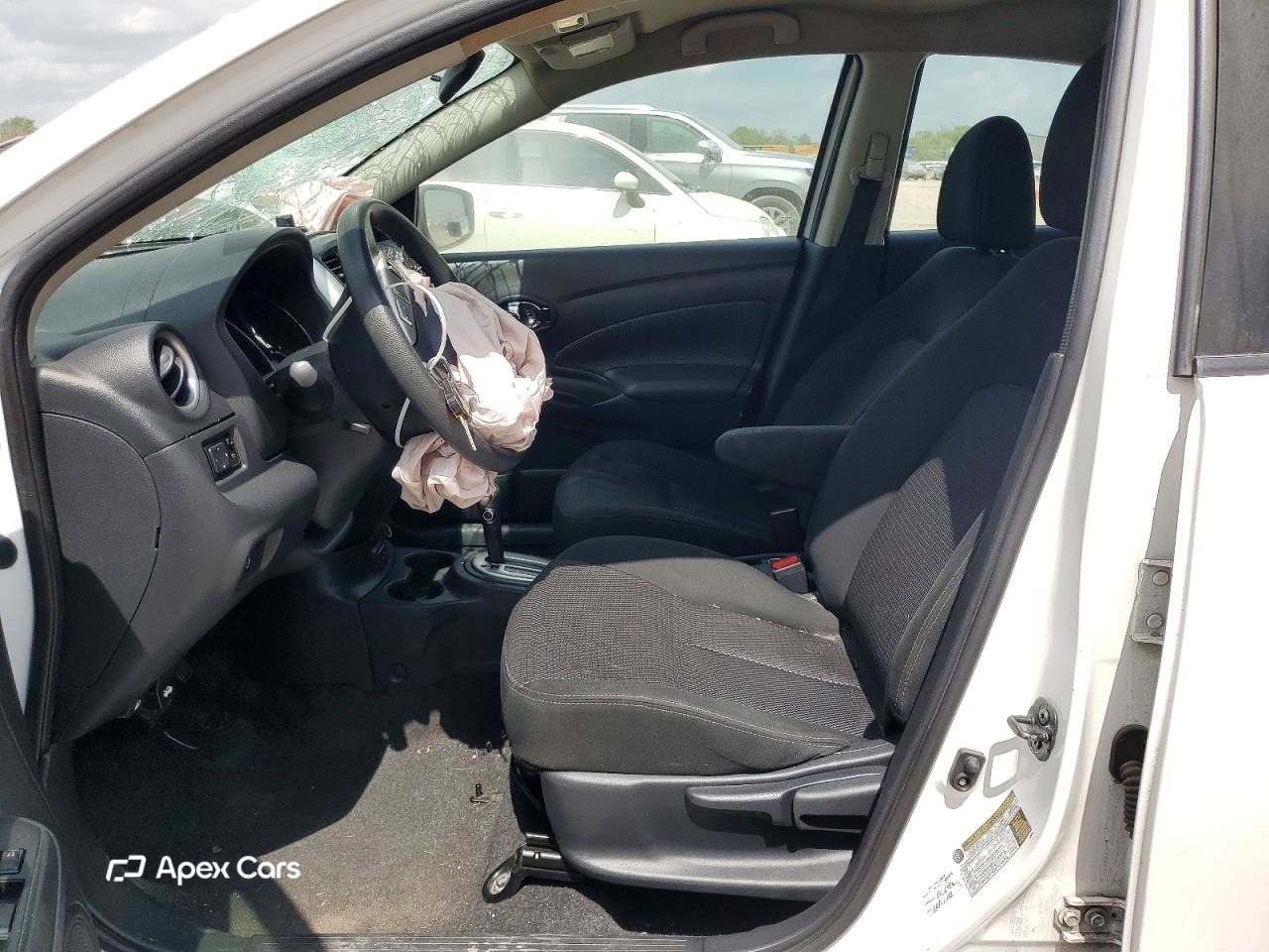 Nissan Versa 2017