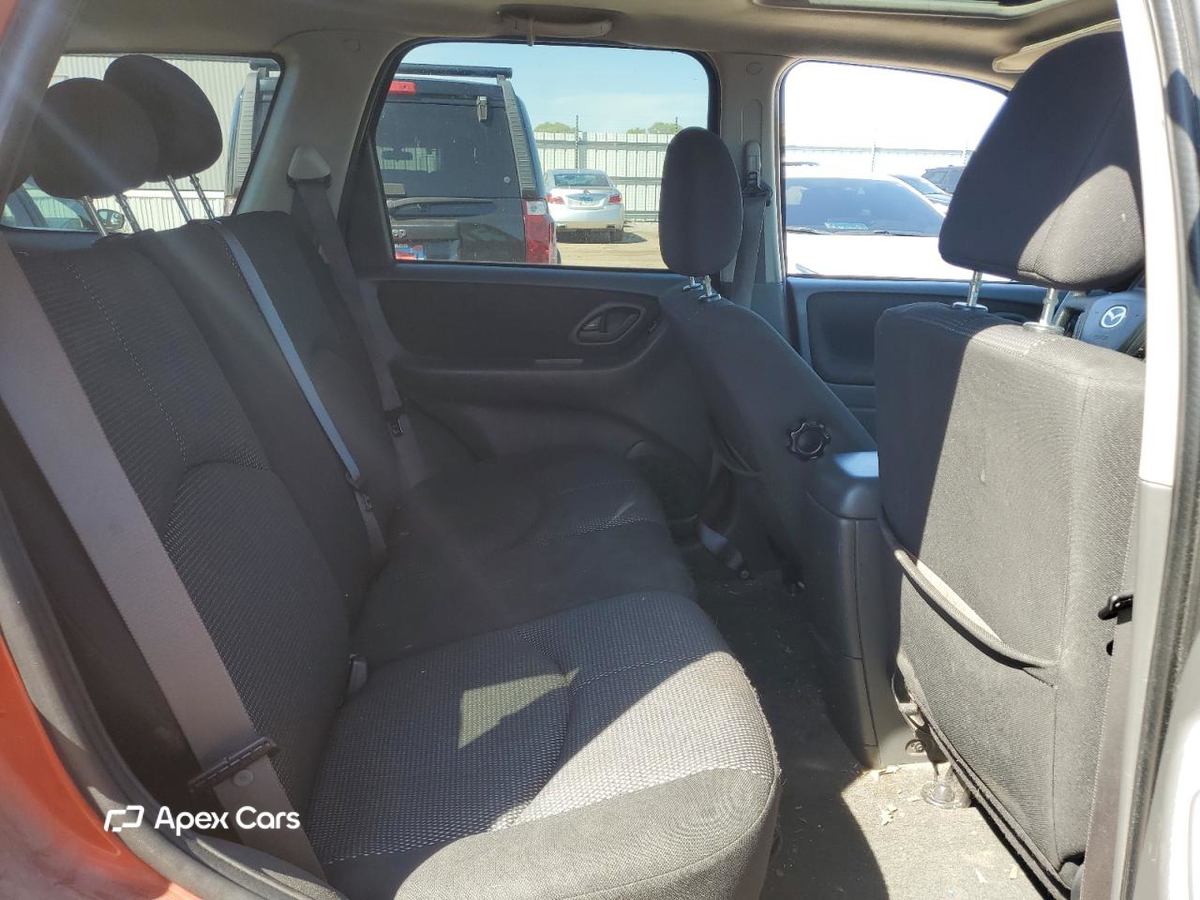 Mazda Tribute 2005
