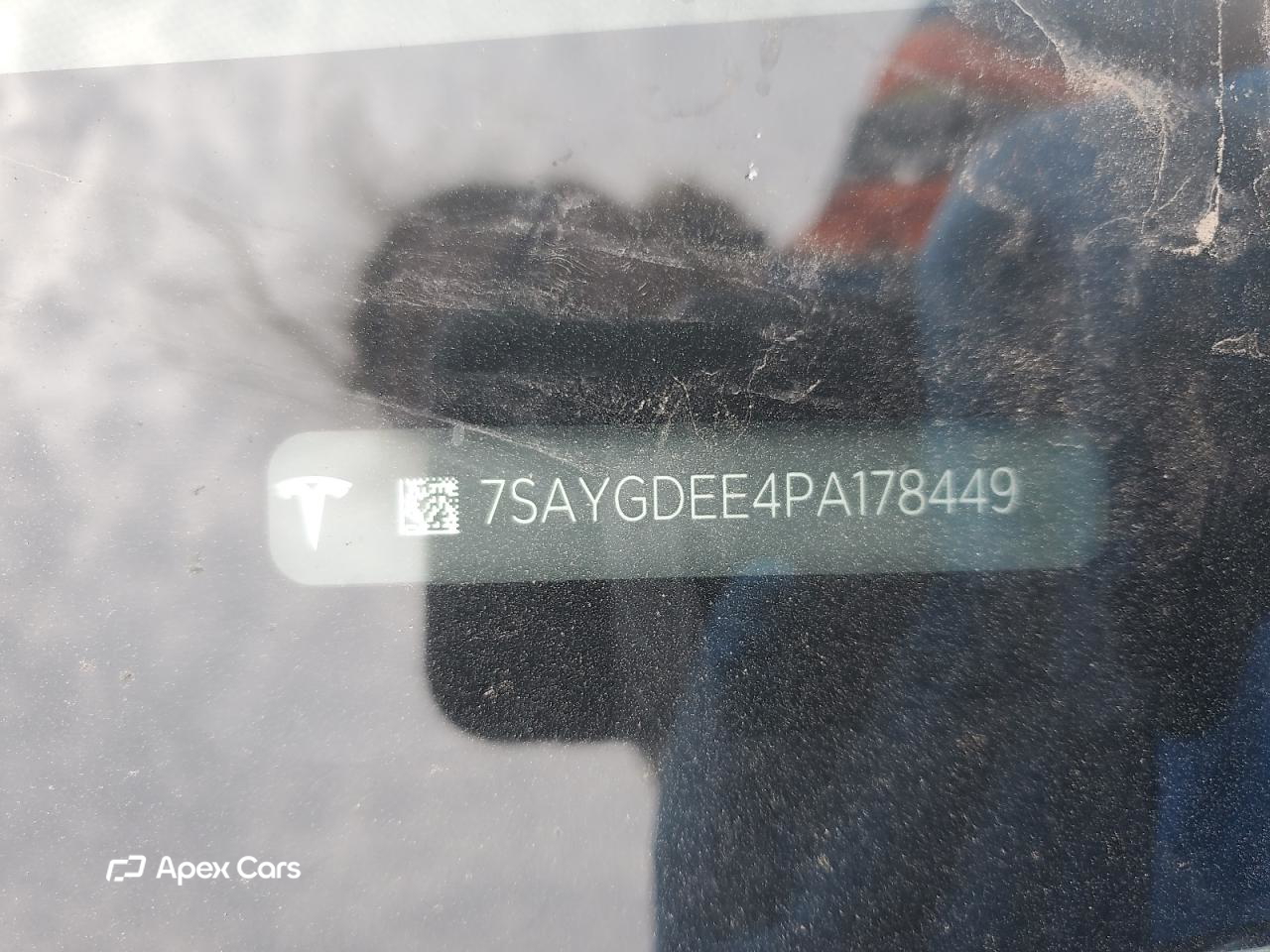 Tesla Model Y 2023