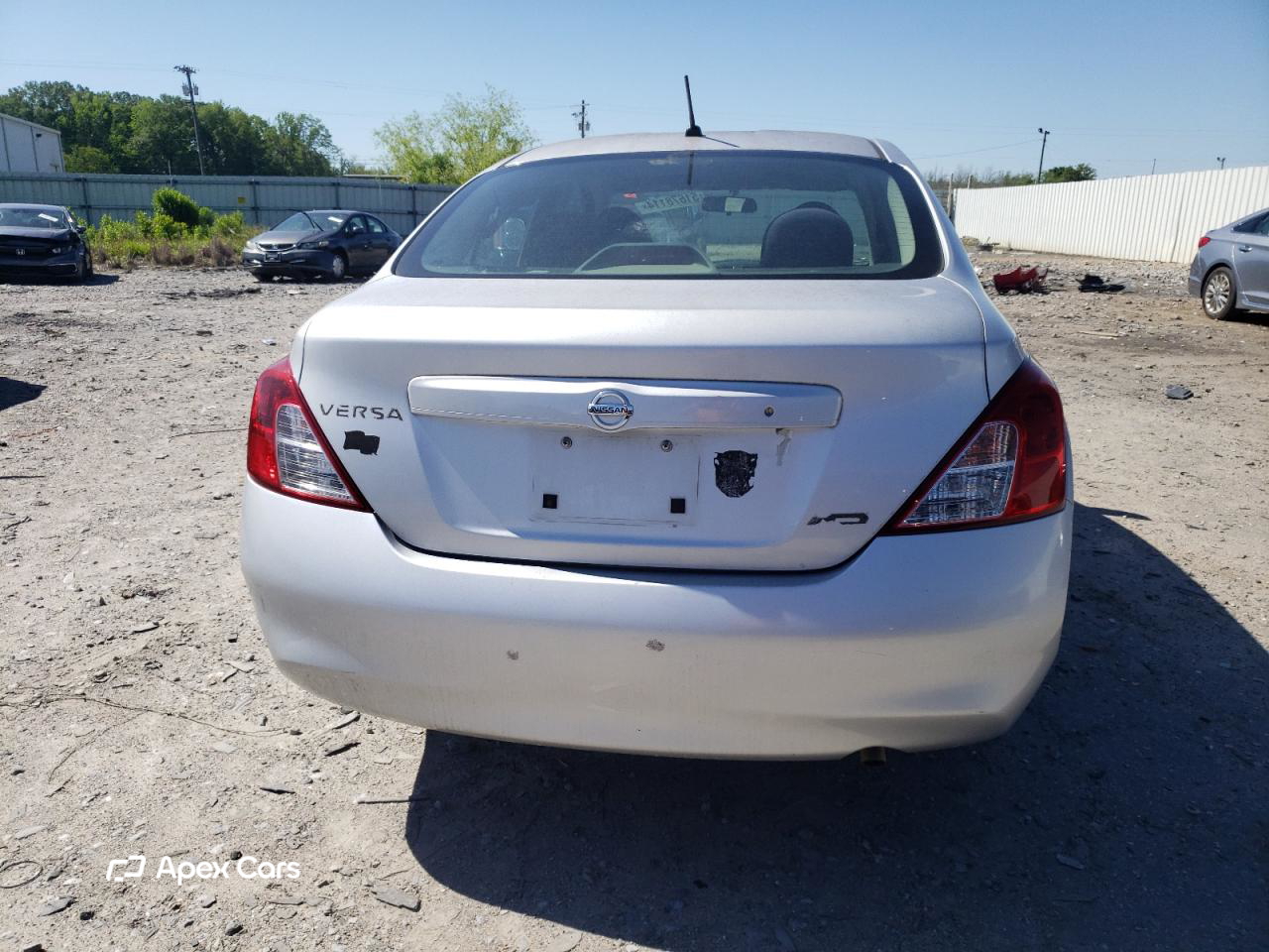 Nissan Versa 2013