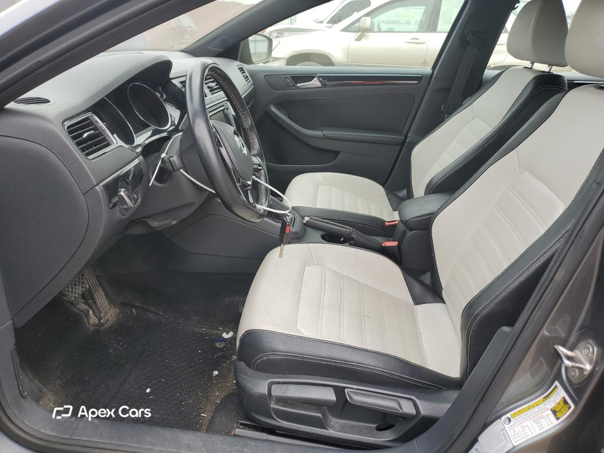 Volkswagen Jetta 2015