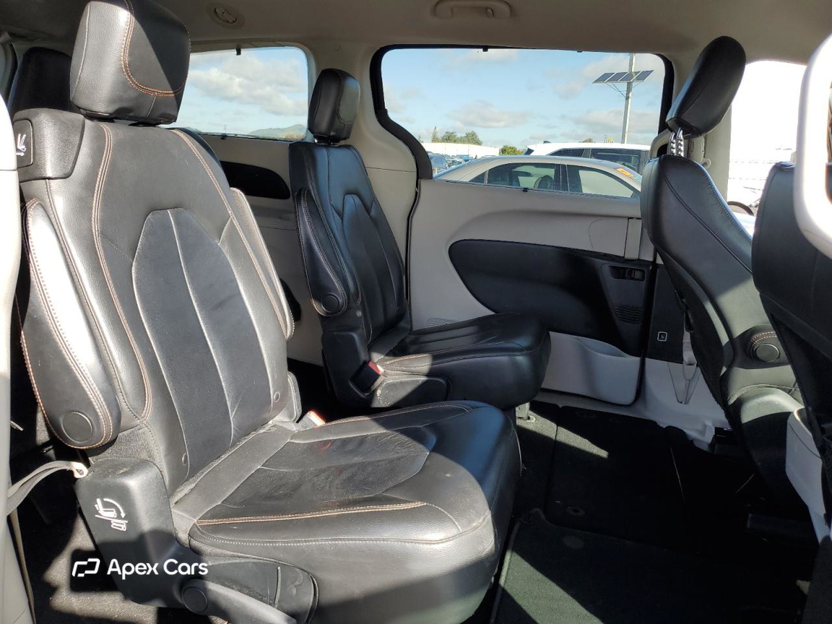 Chrysler Pacifica 2017