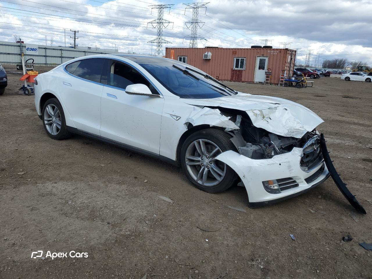 Tesla Model S 2015