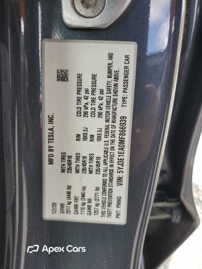 Tesla Model 3 2021